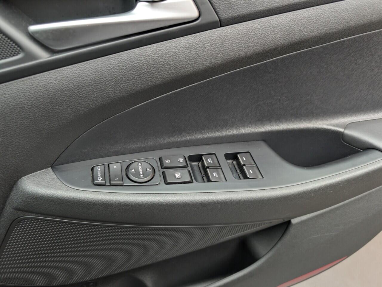 Used Hyundai TUCSON 2018 for sale - 76422691: Photo 22