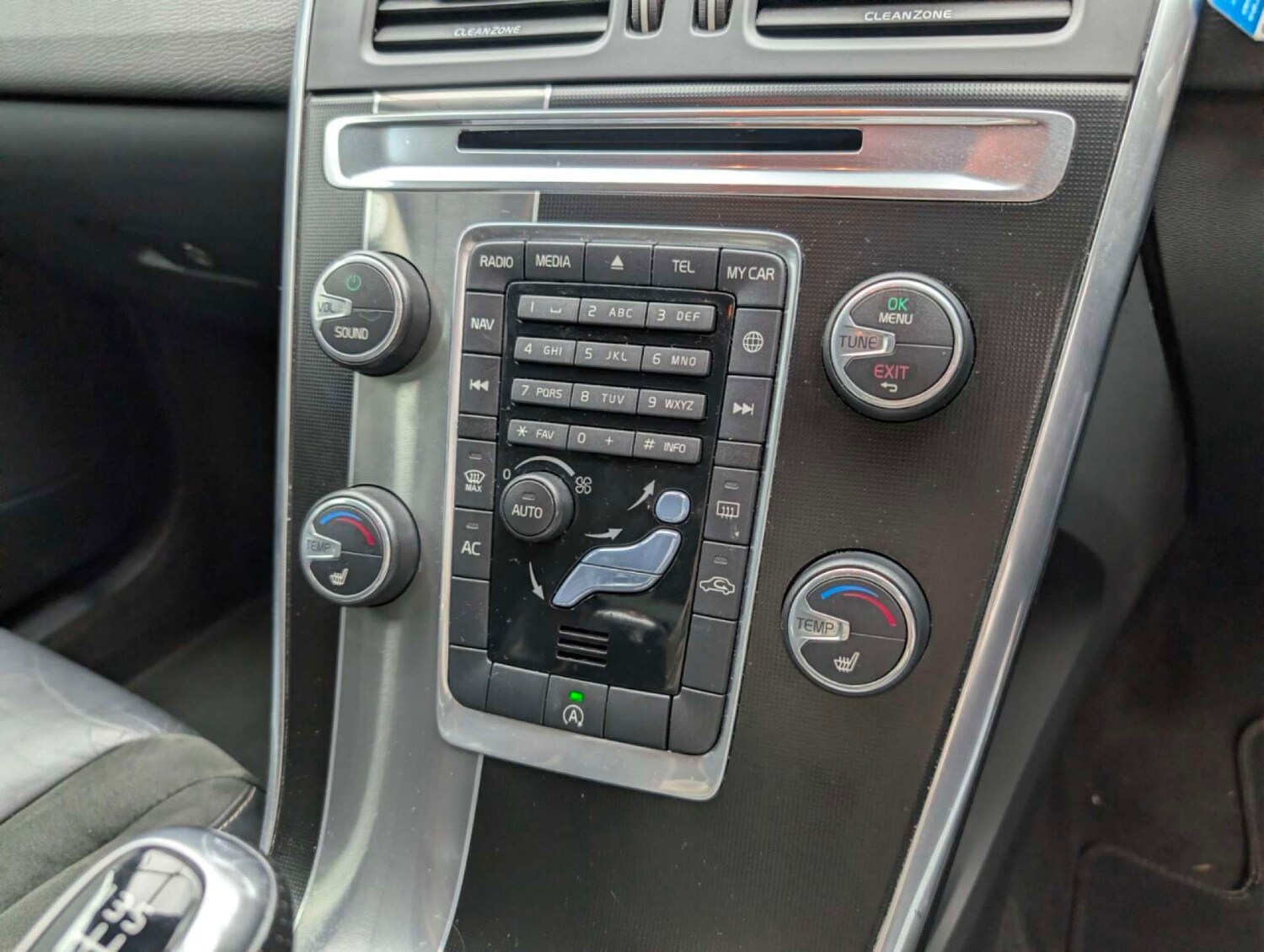 Used Volvo XC60 2016 for sale - 77818856: Photo 18