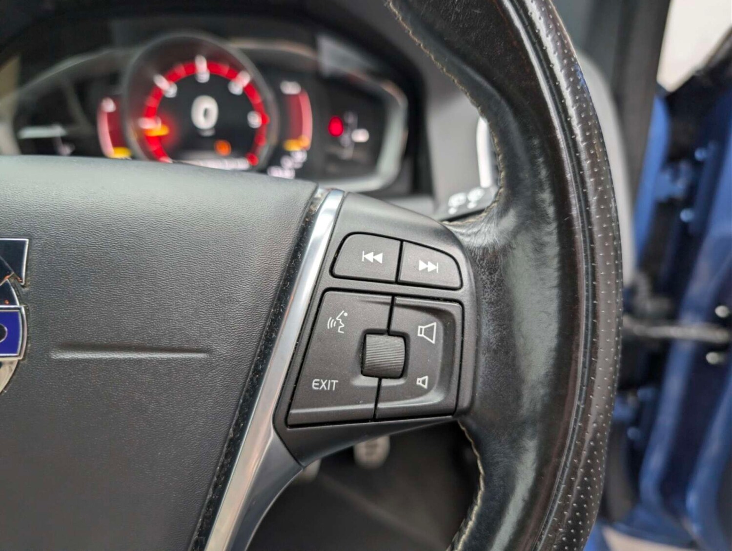 Used Volvo XC60 2016 for sale - 77818856: Photo 22