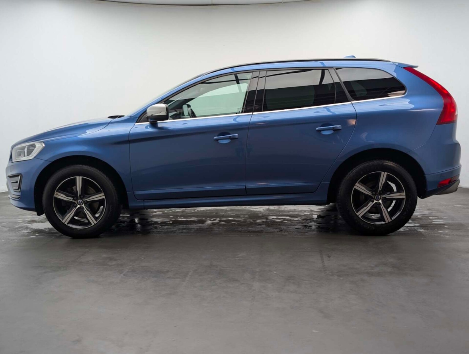 Used Volvo XC60 2016 for sale - 77818856: Photo 6