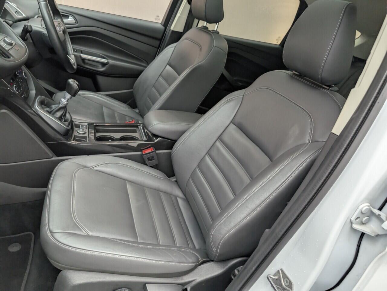 Used Ford Kuga 2018 for sale - 76425790: Photo 30