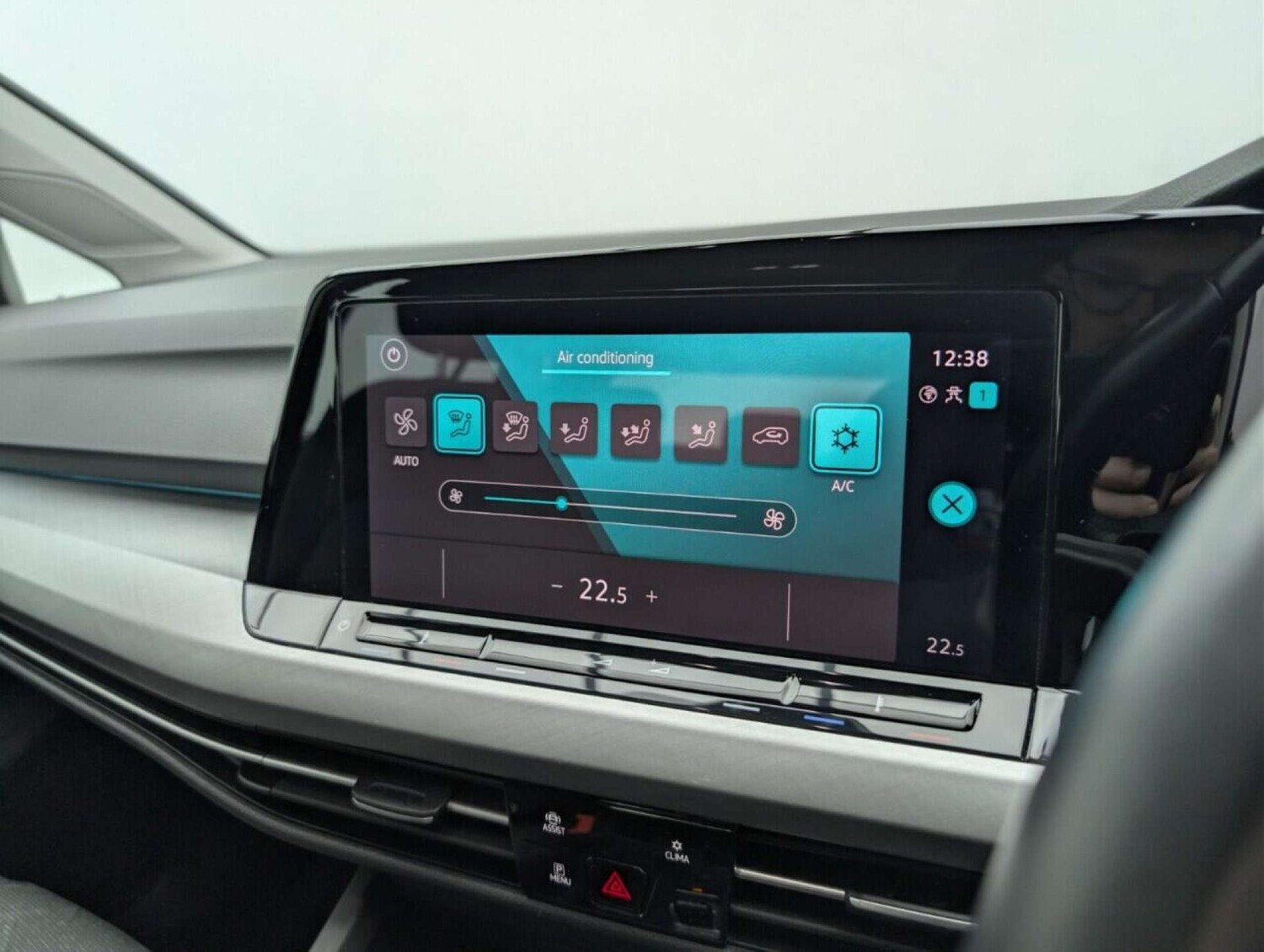 Used Volkswagen Golf 2020 for sale - 77713902: Photo 14