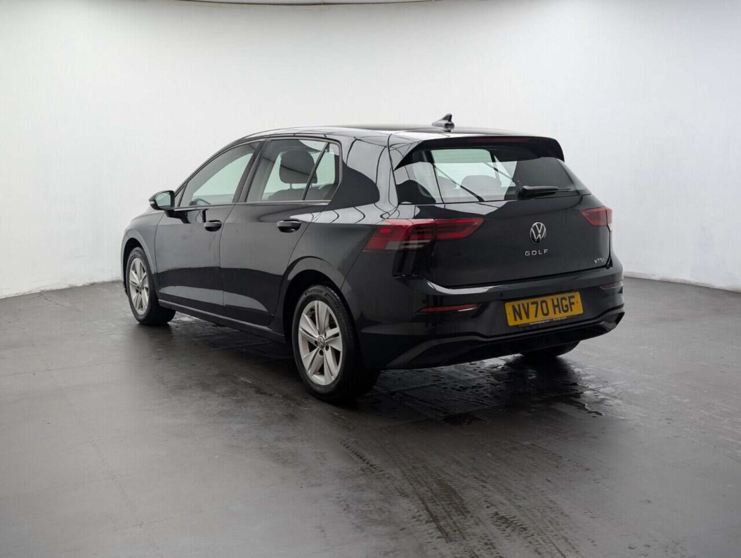 Used Volkswagen Golf 2020 for sale - 77713902: Photo 6