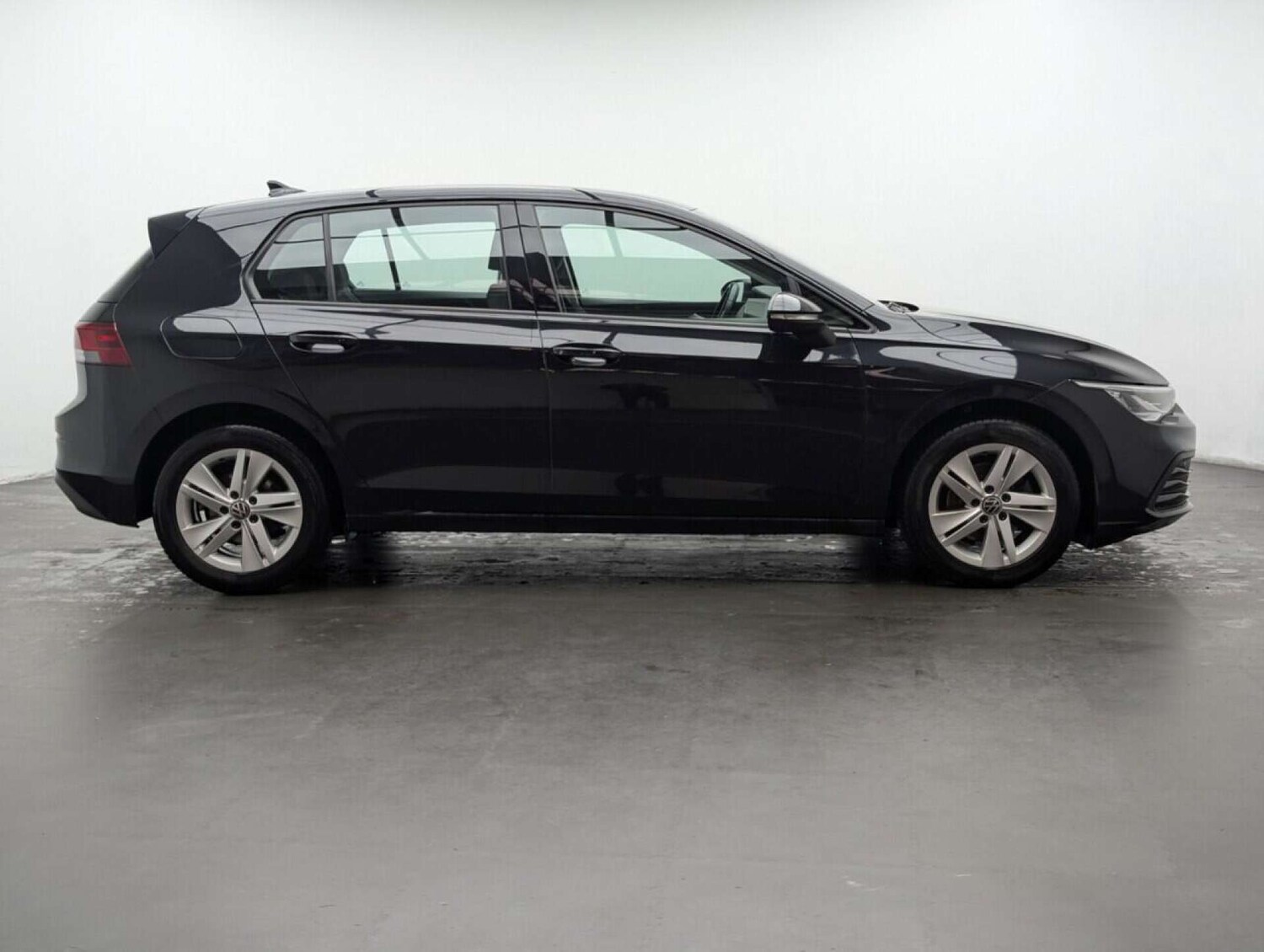 Used Volkswagen Golf 2020 for sale - 77713902: Photo 9