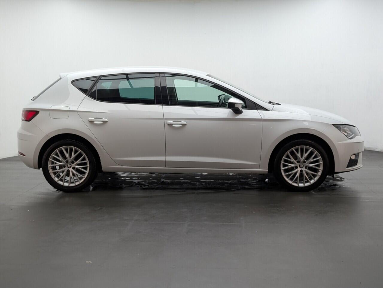 Used SEAT Leon 2020 for sale - 76608149: Photo 9