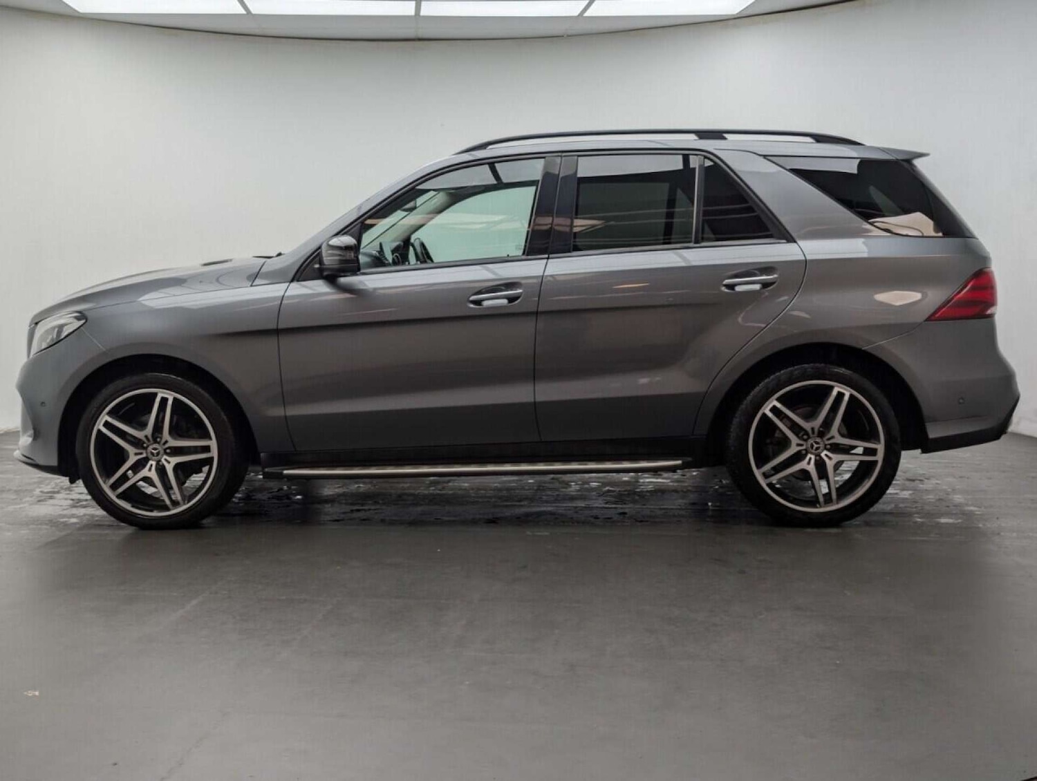 Used Mercedes-Benz GLE 2017 for sale - 77714783: Photo 5