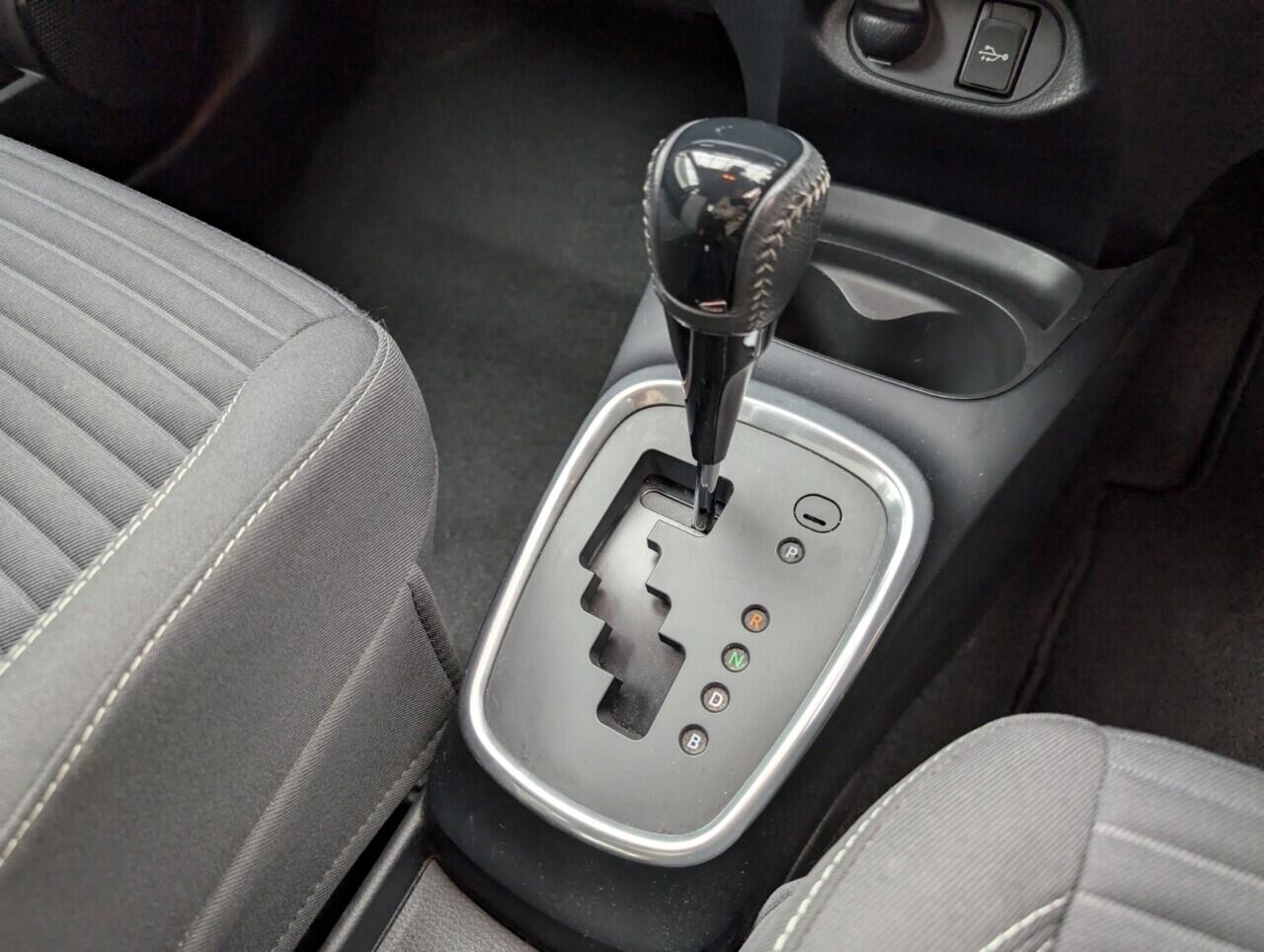 Used Toyota Yaris 2019 for sale - 76425508: Photo 16