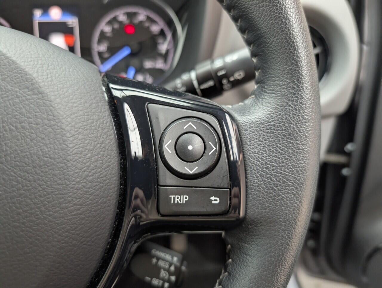 Used Toyota Yaris 2019 for sale - 76425508: Photo 19