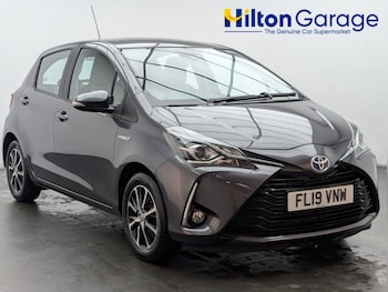 2019 (19) - 1.5 VVT-h Icon Tech Hatchback 5dr Petrol Hybrid E-CVT Euro 6 (s/s) (100 ps)