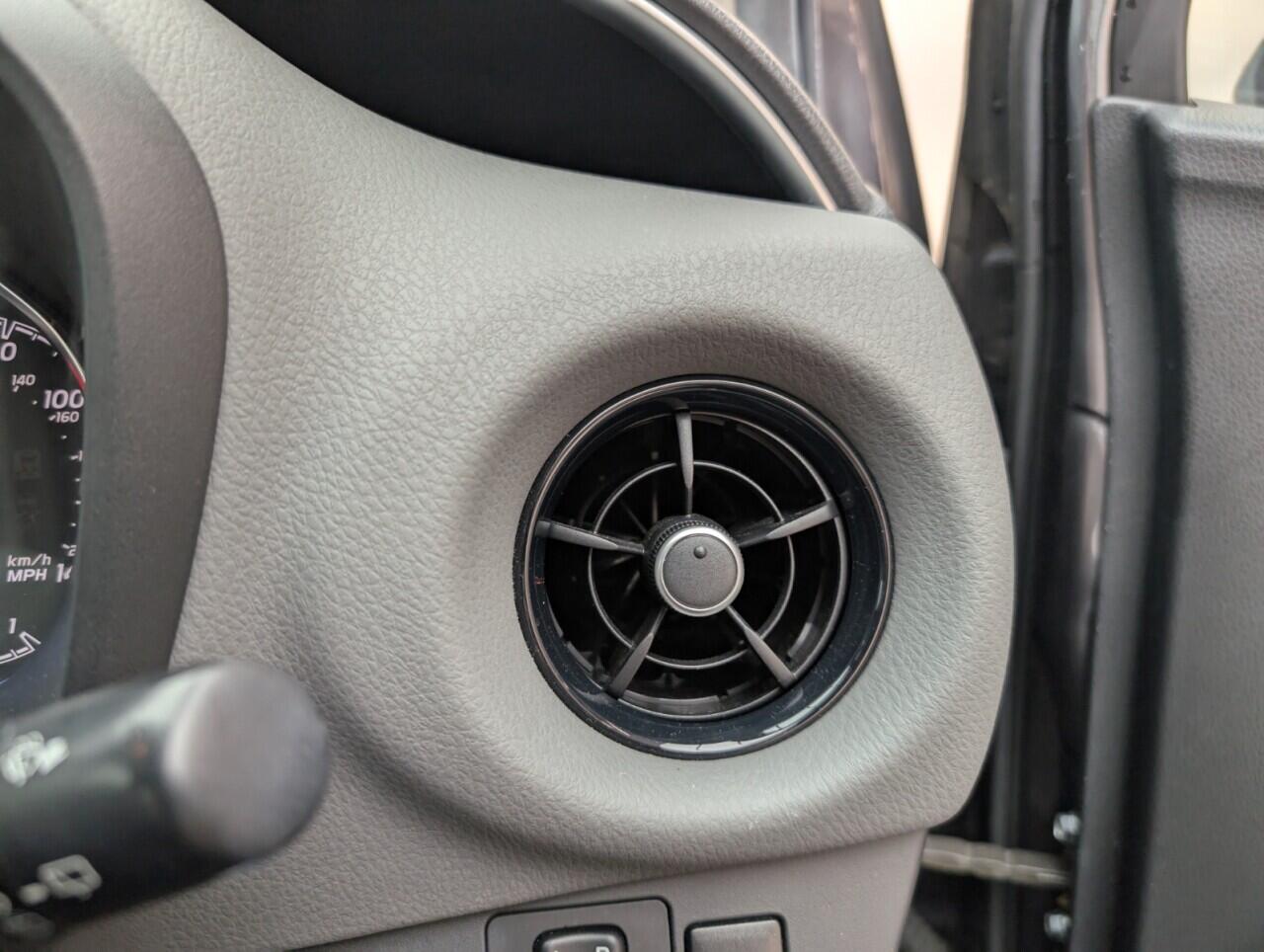 Used Toyota Yaris 2019 for sale - 76425508: Photo 20