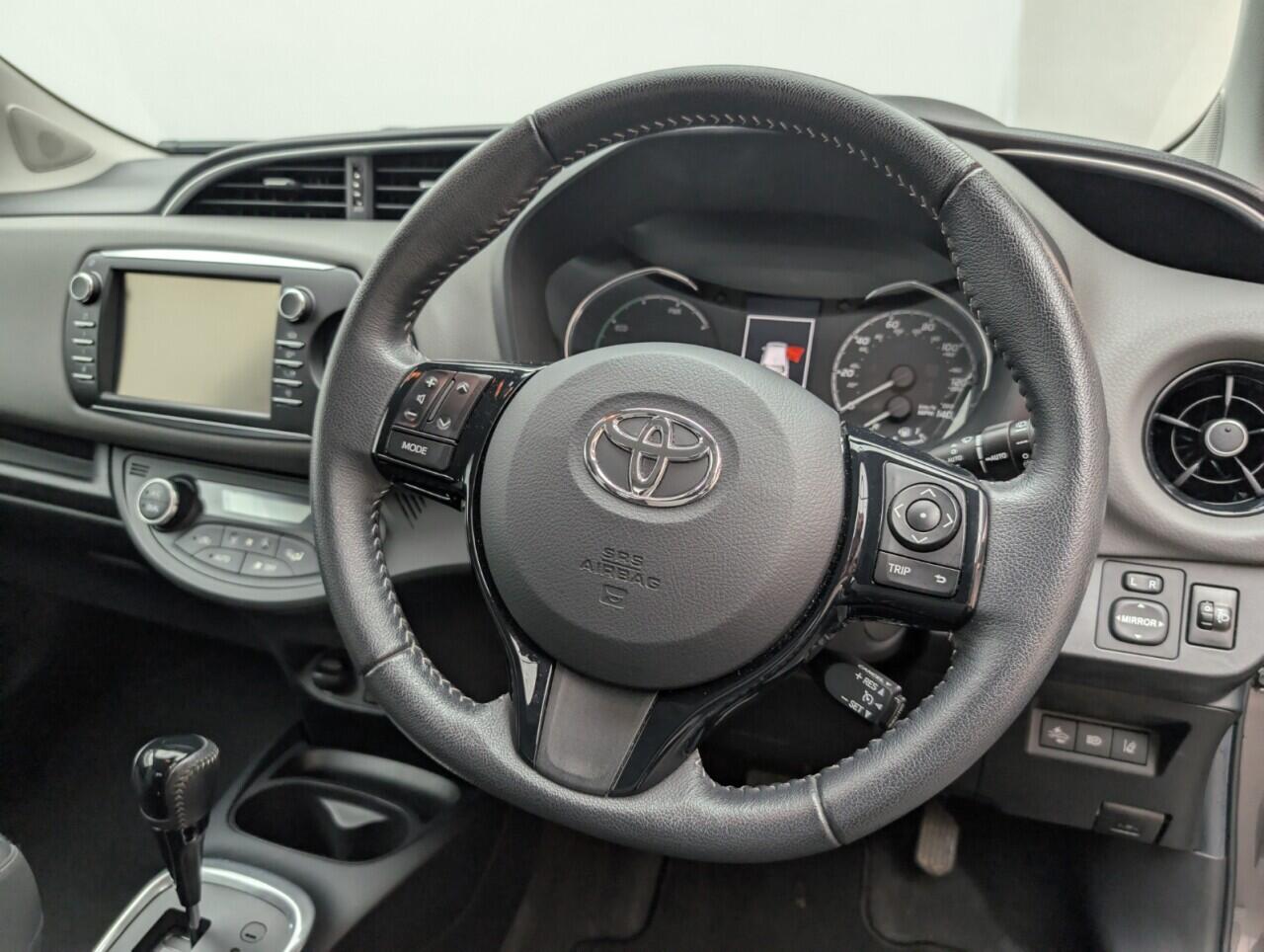 Used Toyota Yaris 2019 for sale - 76425508: Photo 22