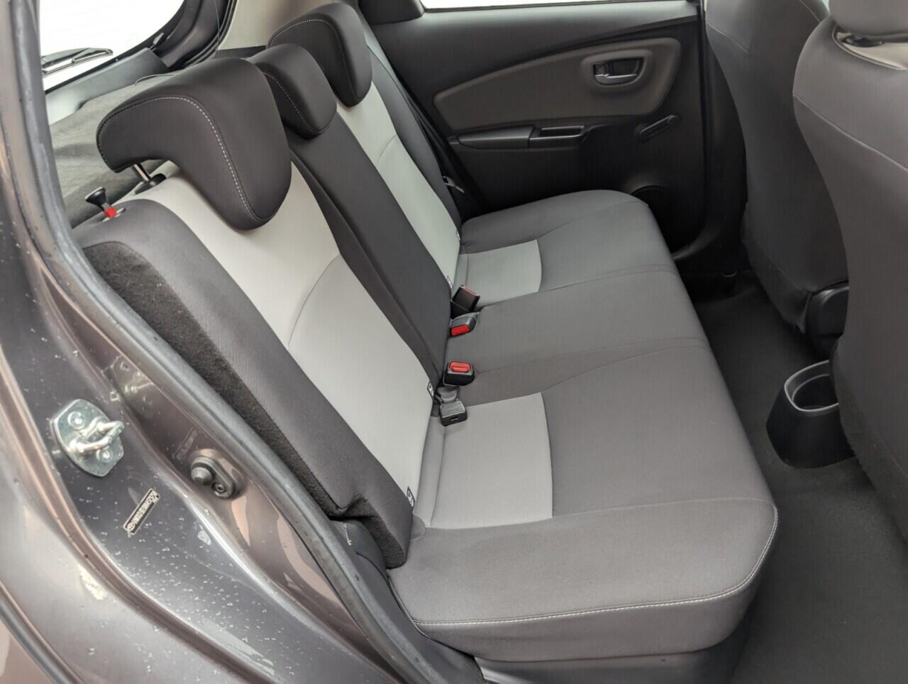 Used Toyota Yaris 2019 for sale - 76425508: Photo 24