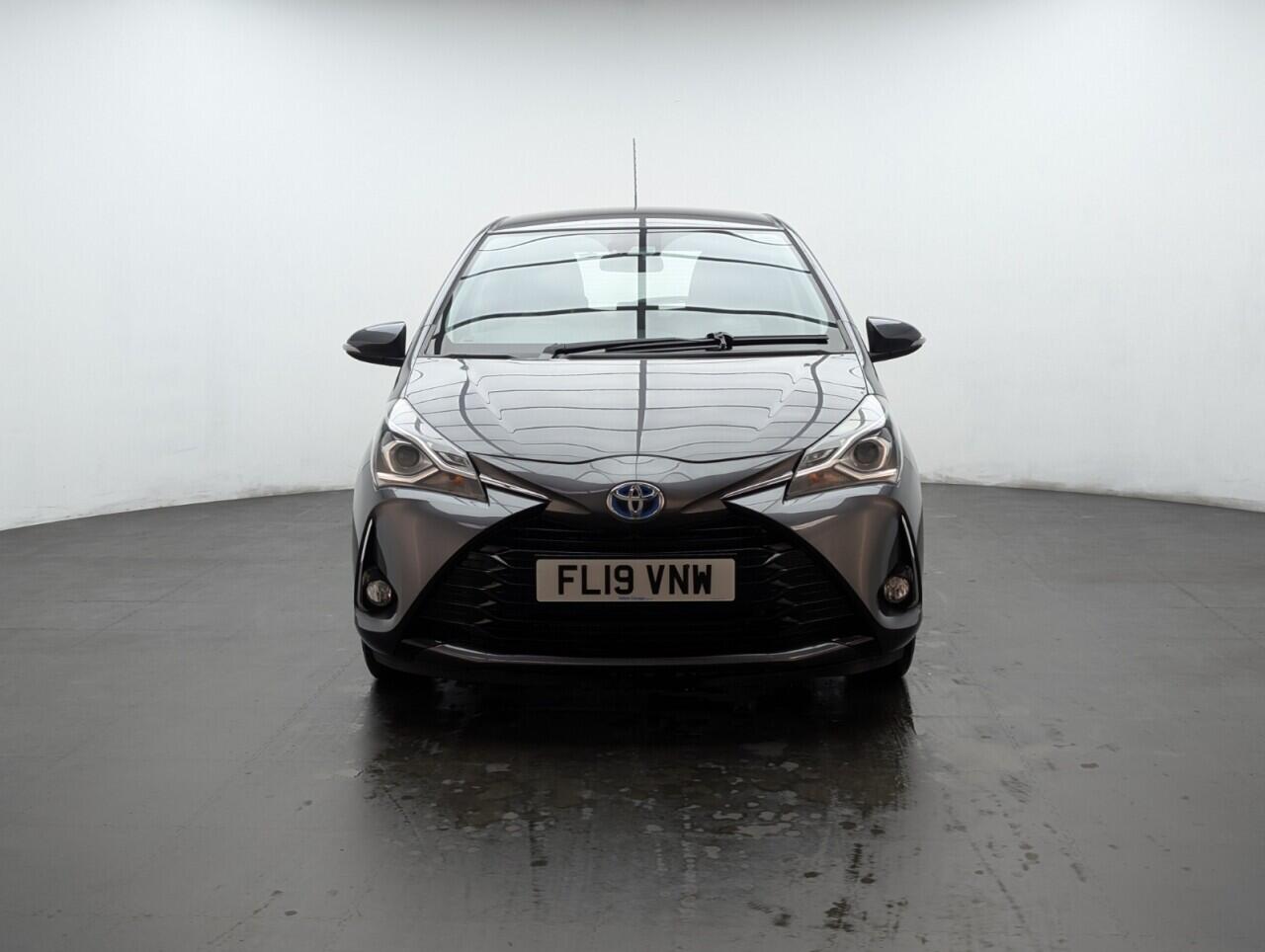 Used Toyota Yaris 2019 for sale - 76425508: Photo 3