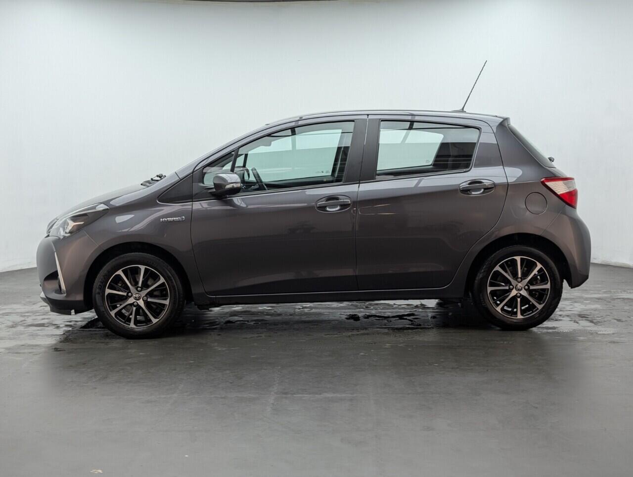 Used Toyota Yaris 2019 for sale - 76425508: Photo 5