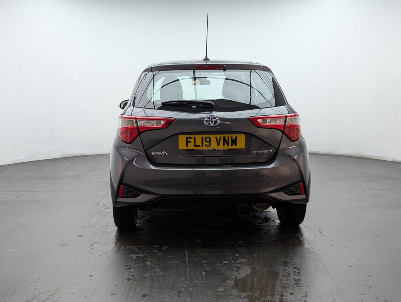 Used Toyota Yaris 2019 for sale - 76425508: Photo 7