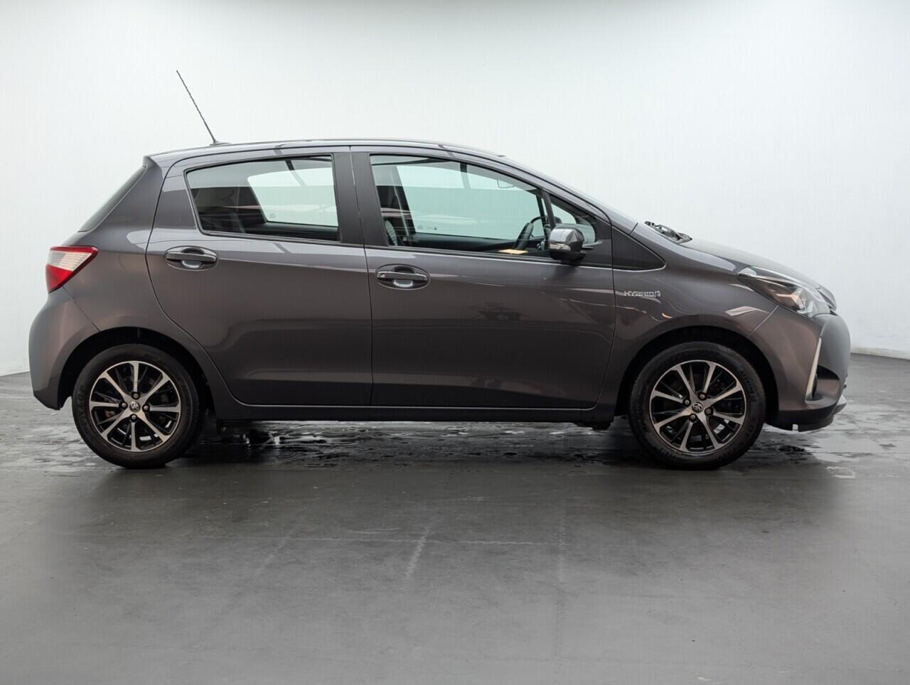 Used Toyota Yaris 2019 for sale - 76425508: Photo 9