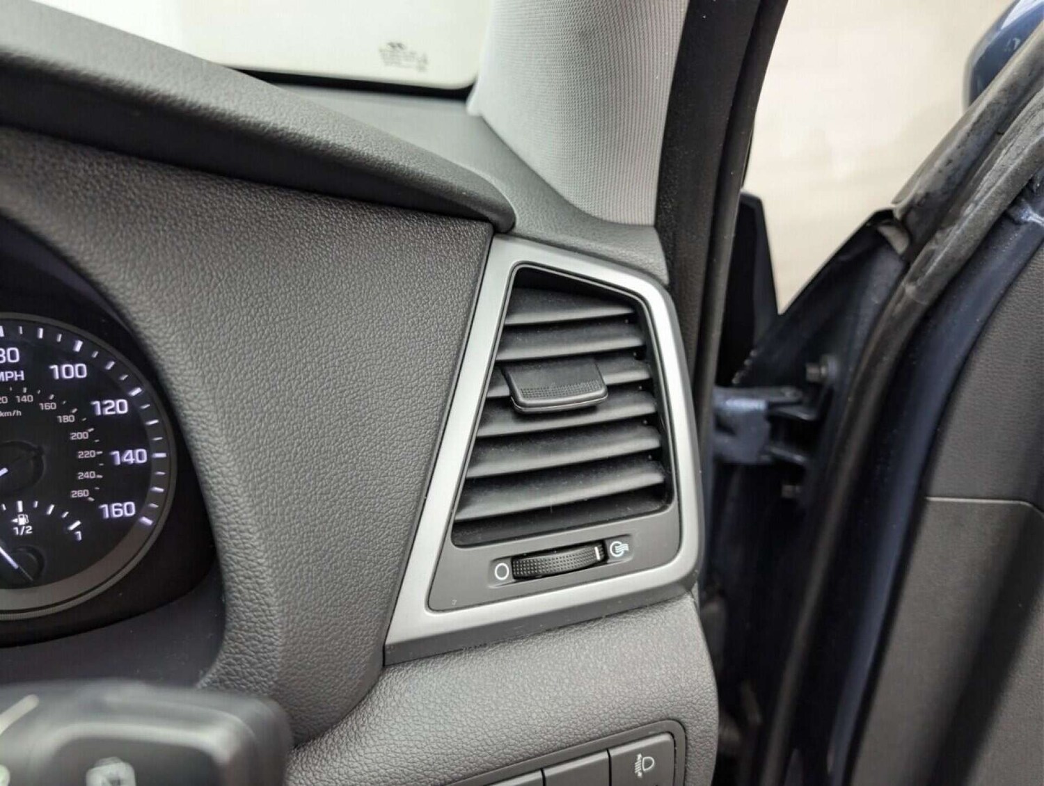 Used Hyundai TUCSON 2017 for sale - 77713565: Photo 17