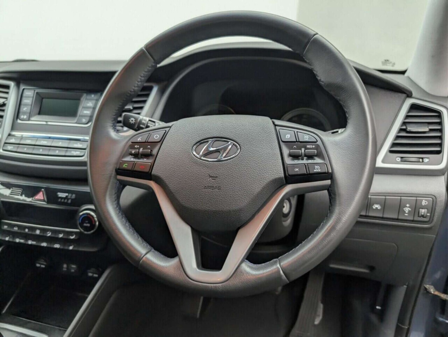 Used Hyundai TUCSON 2017 for sale - 77713565: Photo 19