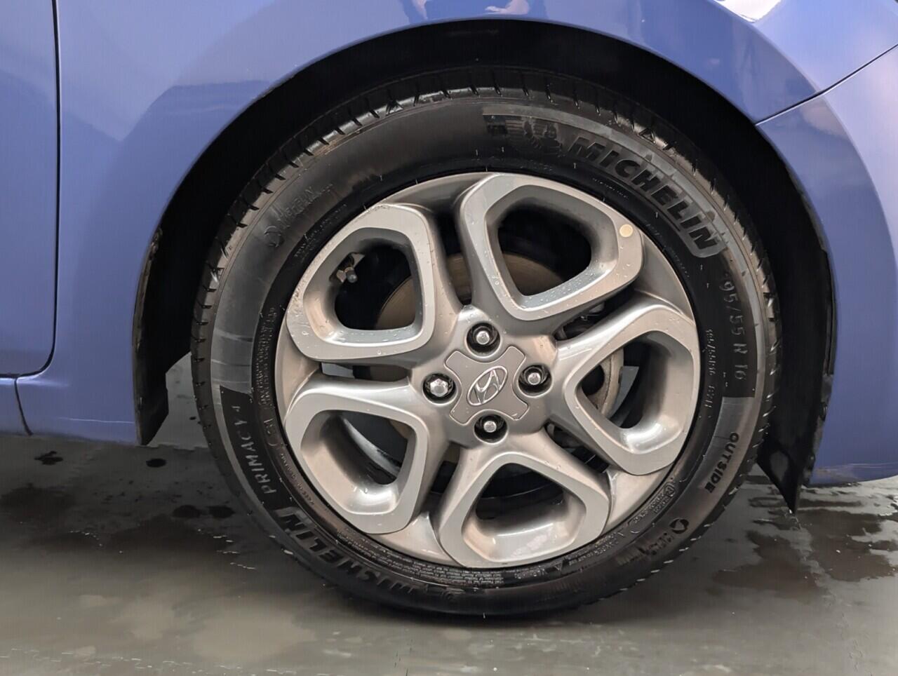 Used Hyundai i20 2019 for sale - 76424600: Photo 10