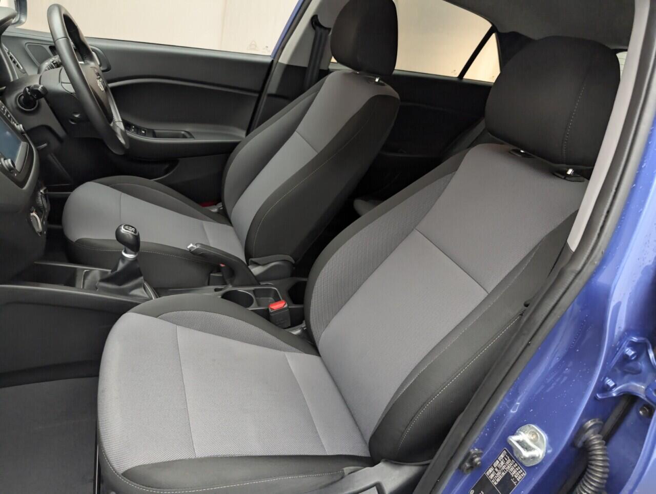 Used Hyundai i20 2019 for sale - 76424600: Photo 28