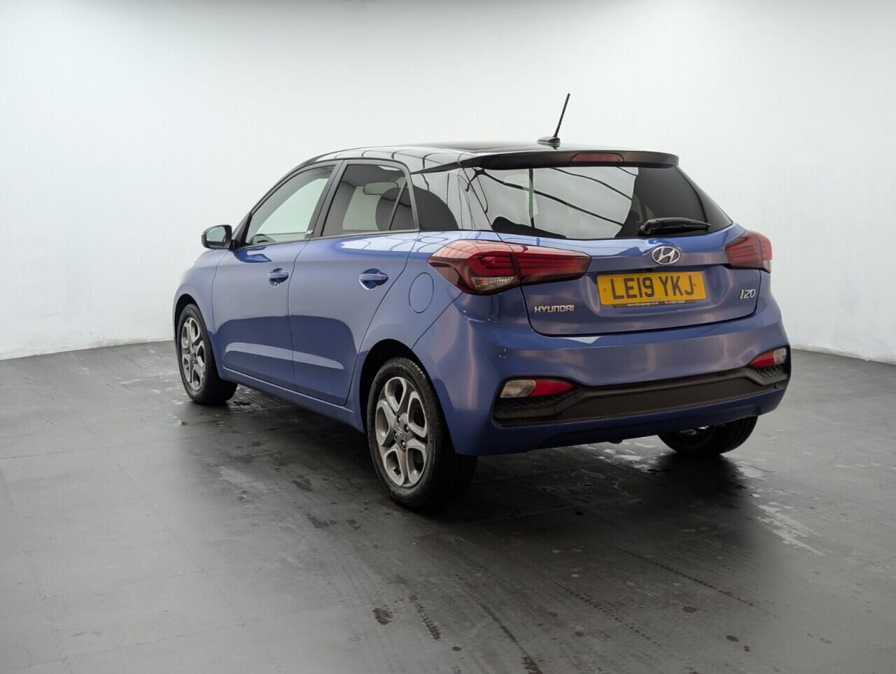 Used Hyundai i20 2019 for sale - 76424600: Photo 6