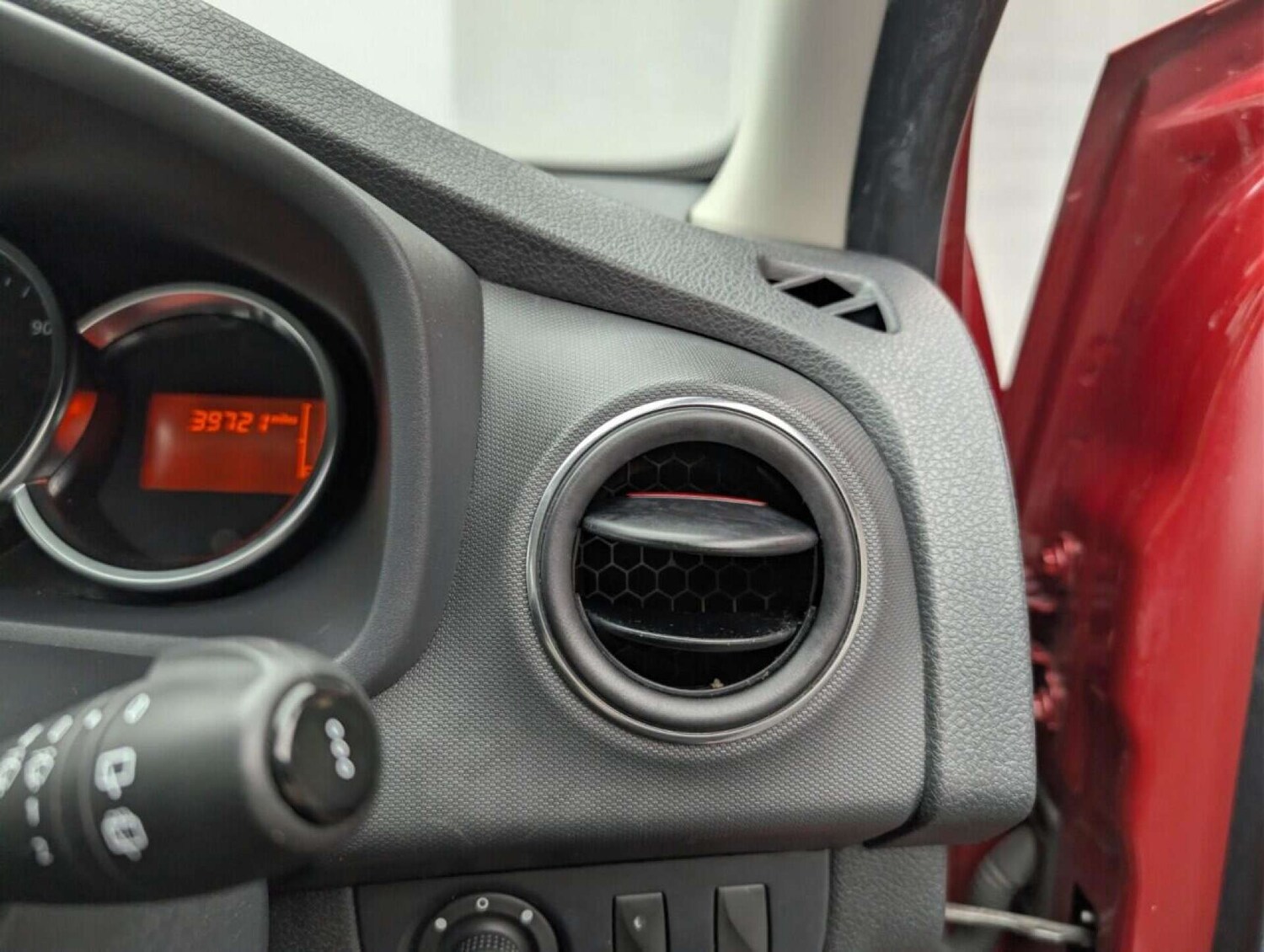 Used Dacia Sandero Stepway 2019 for sale - 77713036: Photo 21