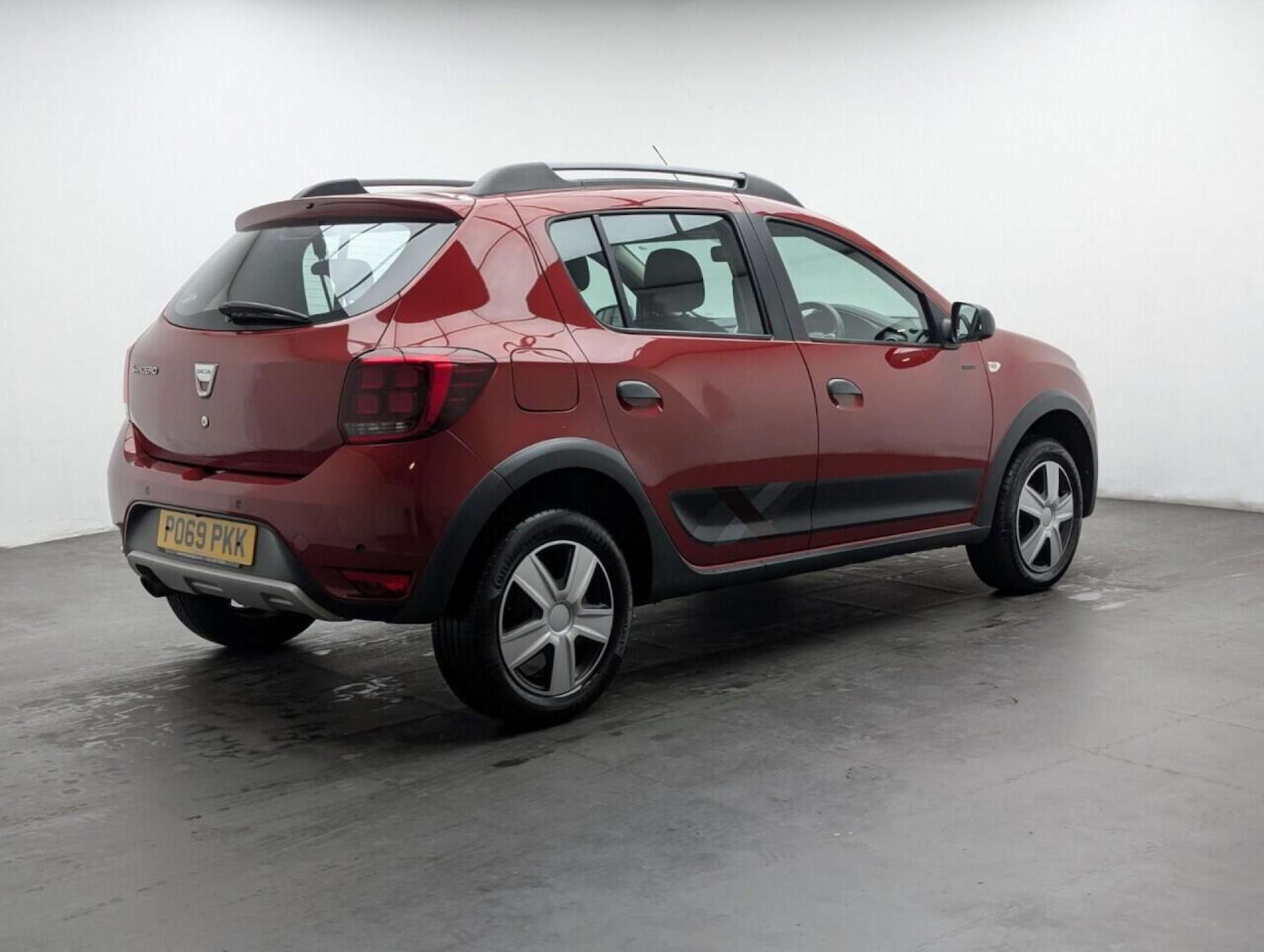 Used Dacia Sandero Stepway 2019 for sale - 77713036: Photo 8