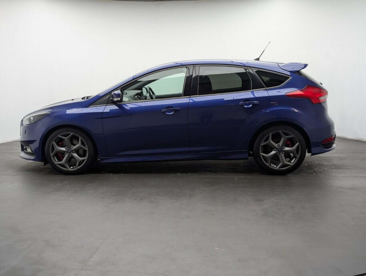 Used Ford Focus 2015 for sale - 77713806: Photo 5