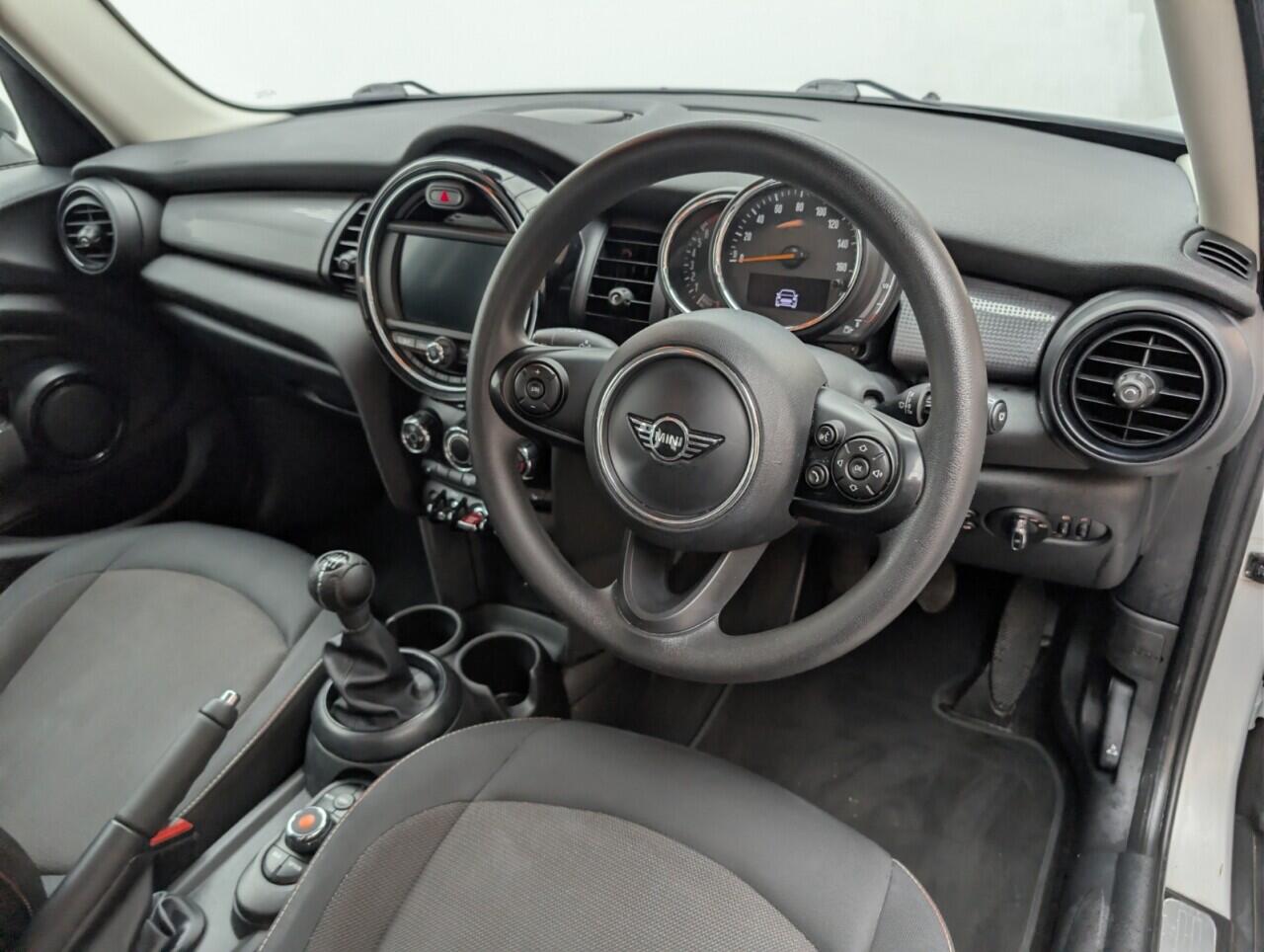 Used MINI Hatch 2018 for sale - 76801052: Photo 11