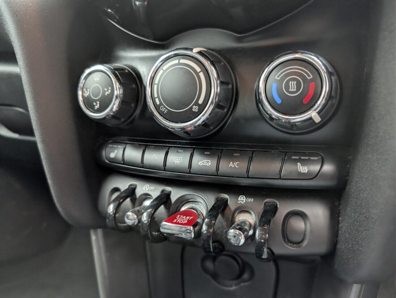 Used MINI Hatch 2018 for sale - 76801052: Photo 15