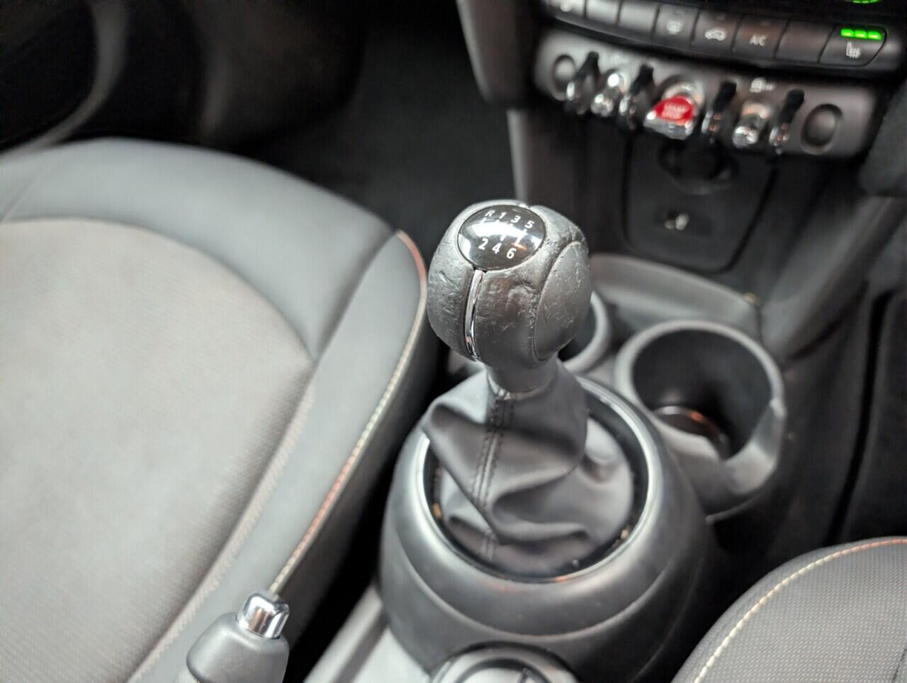 Used MINI Hatch 2018 for sale - 76801052: Photo 16