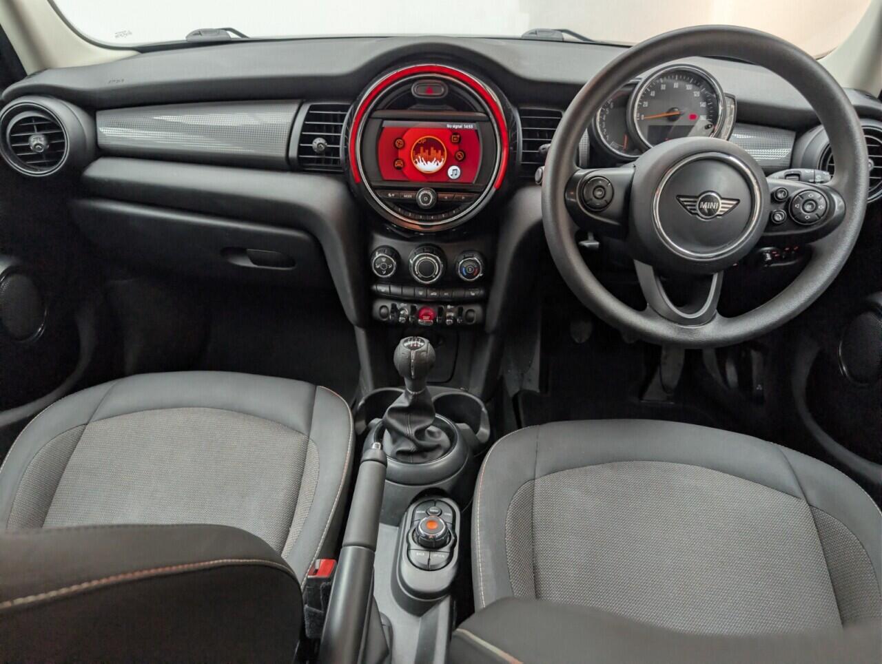 Used MINI Hatch 2018 for sale - 76801052: Photo 23