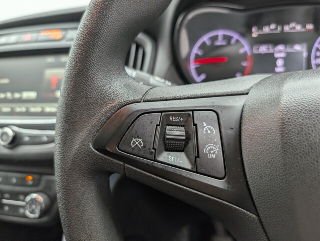 Used Vauxhall Zafira Tourer 2016 for sale - 77040724: Photo 17