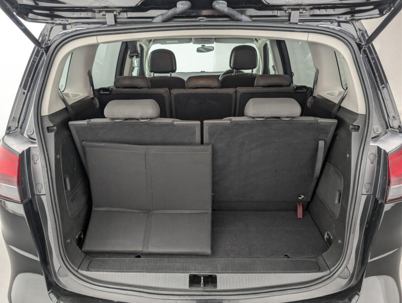 Used Vauxhall Zafira Tourer 2016 for sale - 77040724: Photo 24