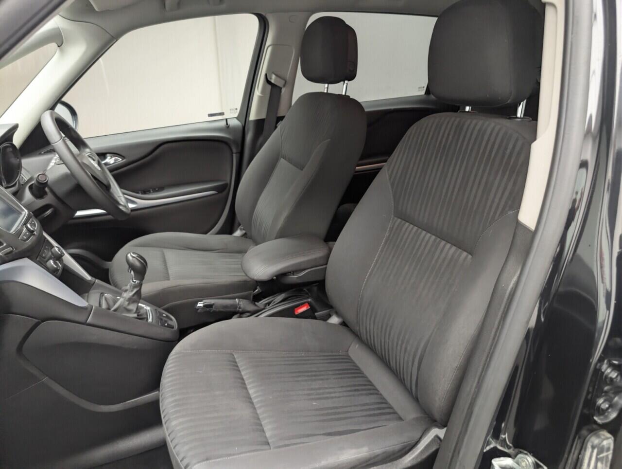 Used Vauxhall Zafira Tourer 2016 for sale - 77040724: Photo 26