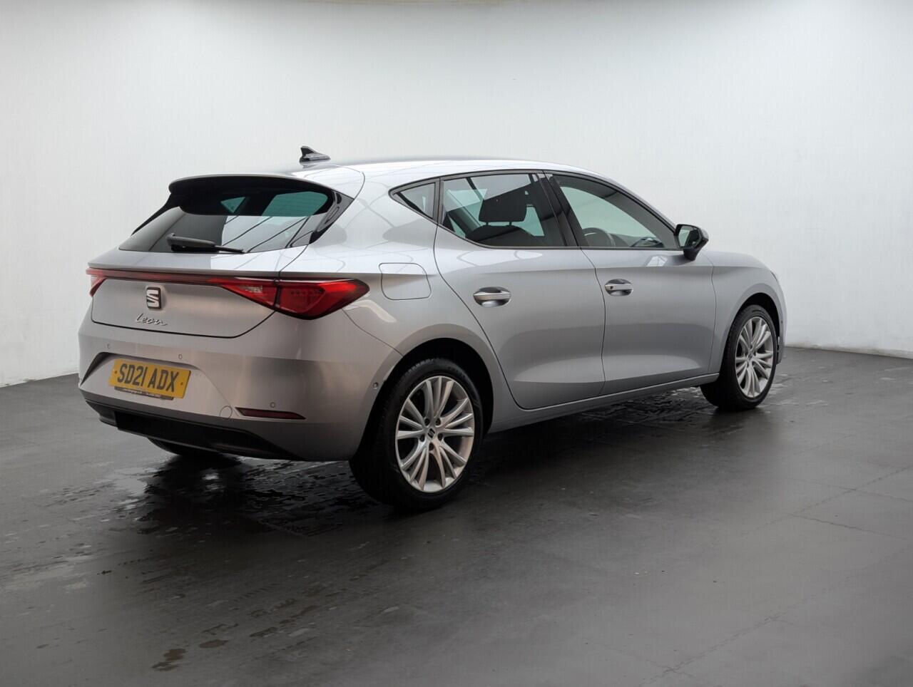 Used SEAT Leon 2021 for sale - 76735503: Photo 8
