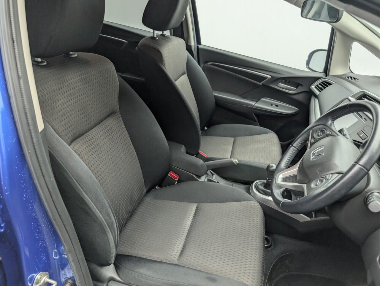 Used Honda Jazz 2019 for sale - 77670907: Photo 12