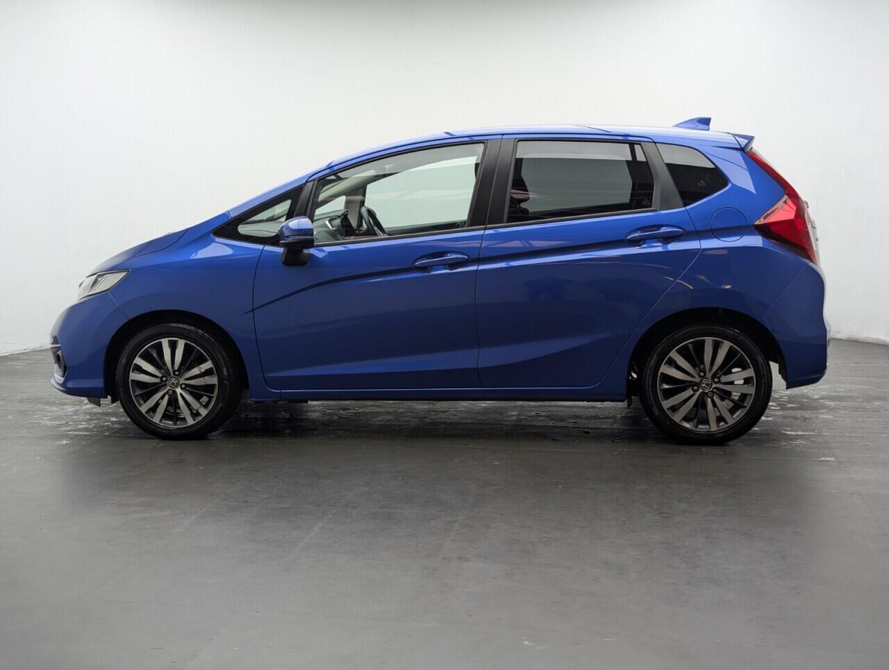Used Honda Jazz 2019 for sale - 77670907: Photo 5