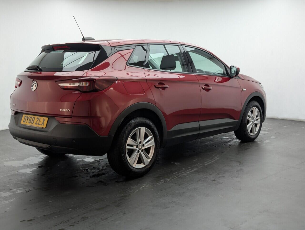 Used Vauxhall Grandland X 2018 for sale - 76424464: Photo 8