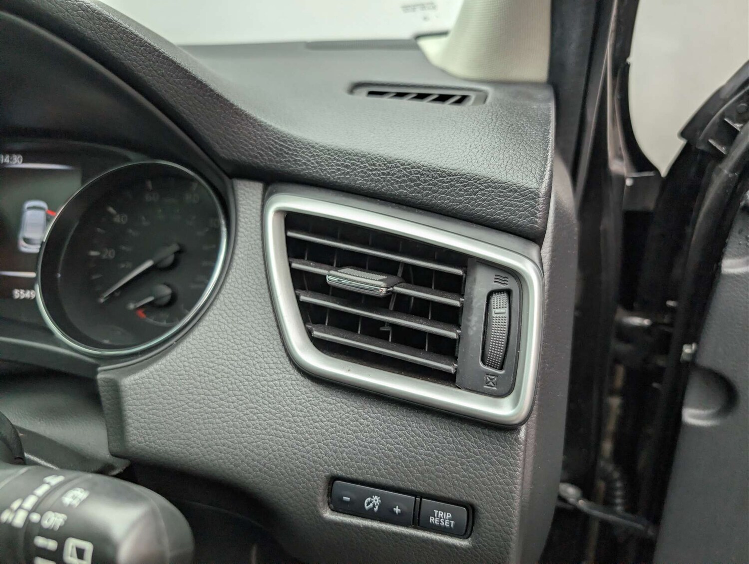 Used Nissan Qashqai 2017 for sale - 78111287: Photo 23