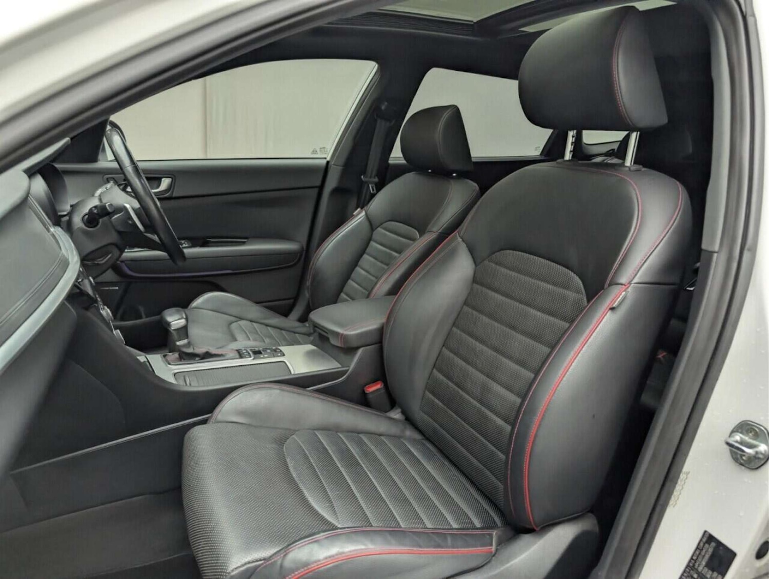 Used Kia Optima 2018 for sale - 77714532: Photo 28