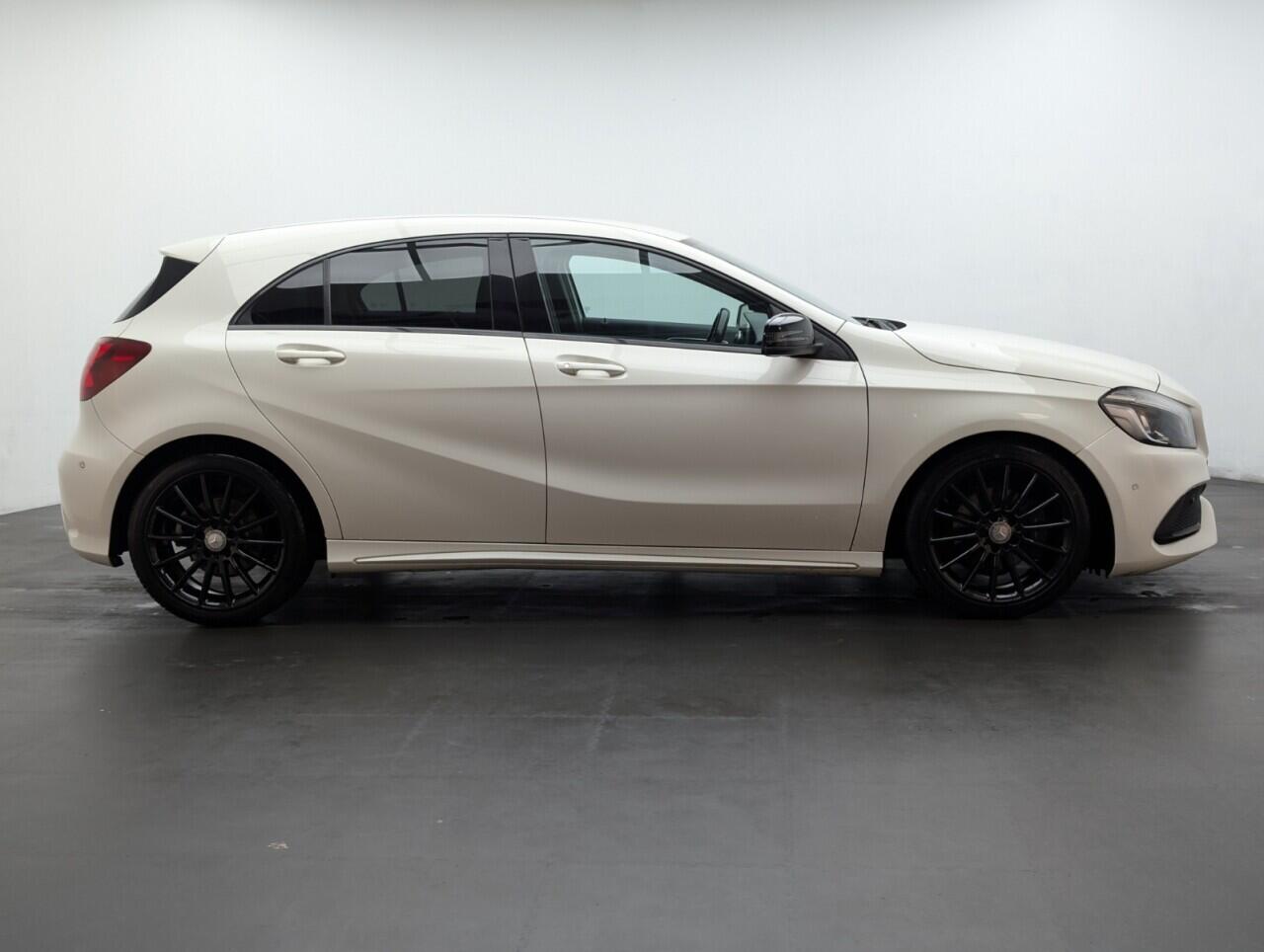 Used Mercedes-Benz A-Class 2016 for sale - 76423439: Photo 40