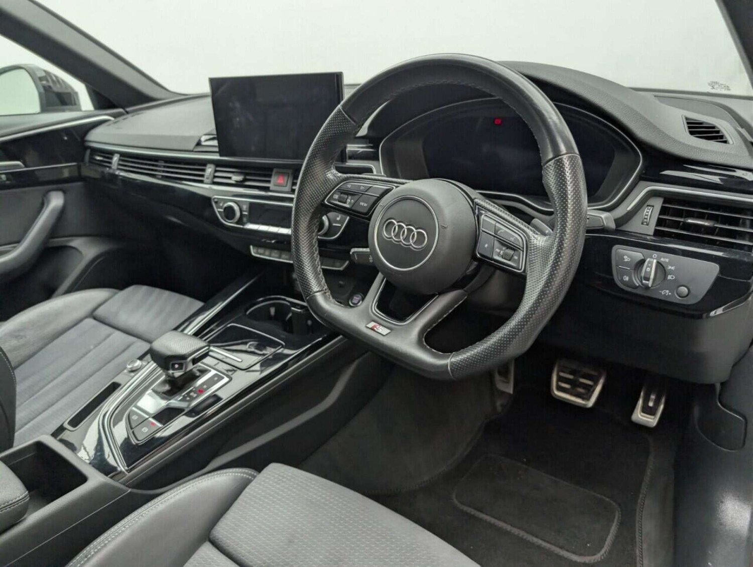 Used Audi A4 2022 for sale - 77714458: Photo 11