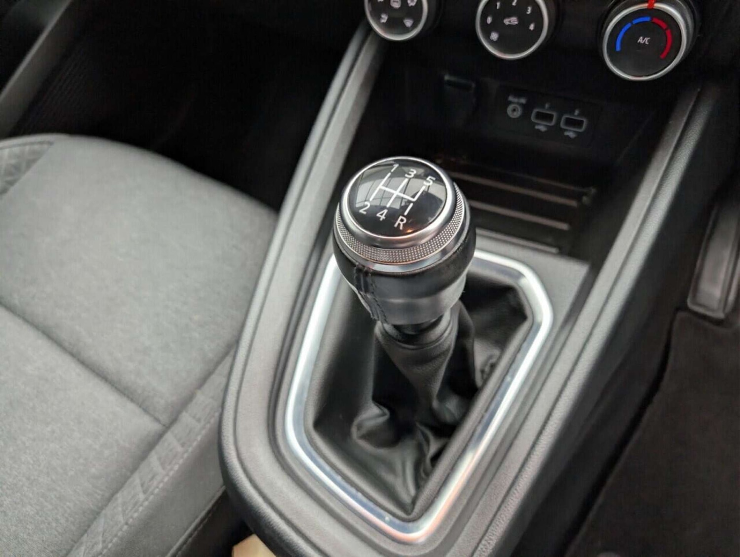 Used Renault Clio 2020 for sale - 77714464: Photo 16