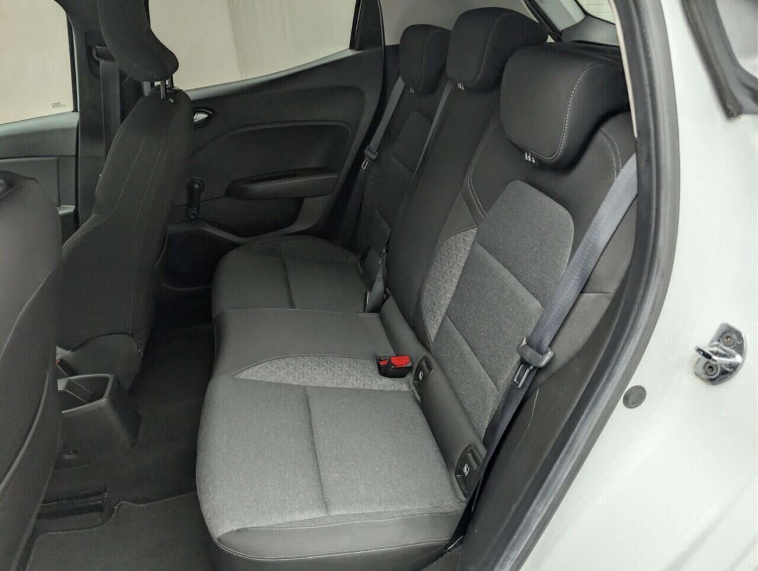 Used Renault Clio 2020 for sale - 77714464: Photo 26