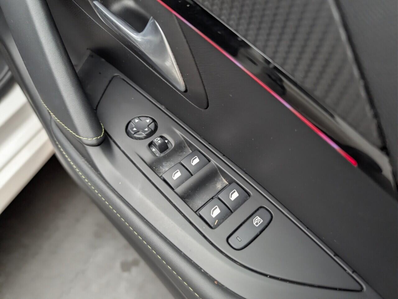 Used Peugeot E-208 2021 for sale - 77091363: Photo 20