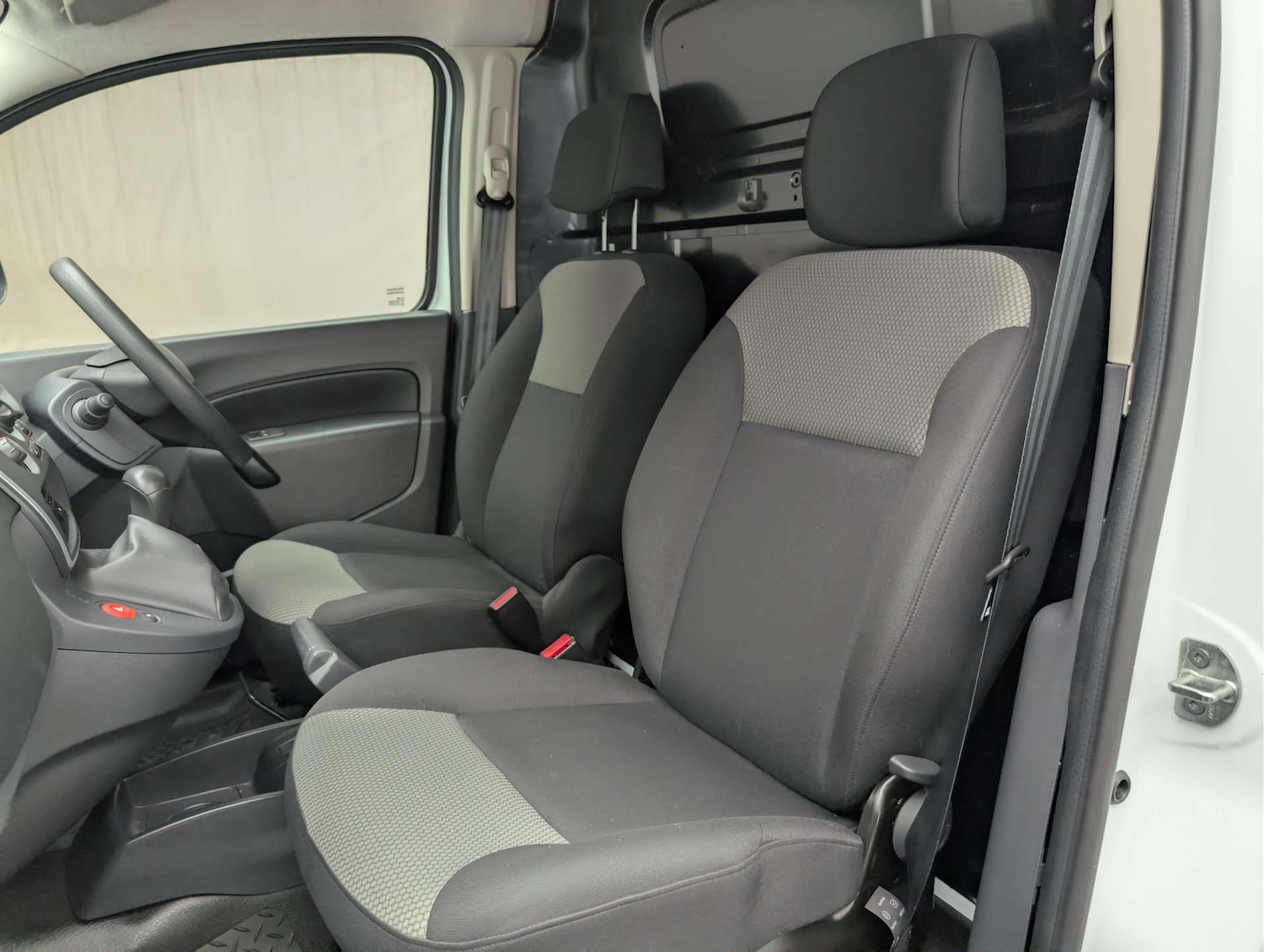 Used Renault Kangoo 2021 for sale - 77713920: Photo 23