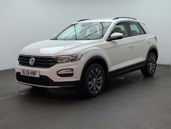 Used Volkswagen T-Roc 2019 for sale - 79504274: Photo