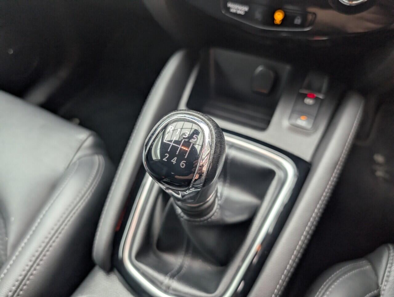 Used Nissan Qashqai 2017 for sale - 76472235: Photo 17