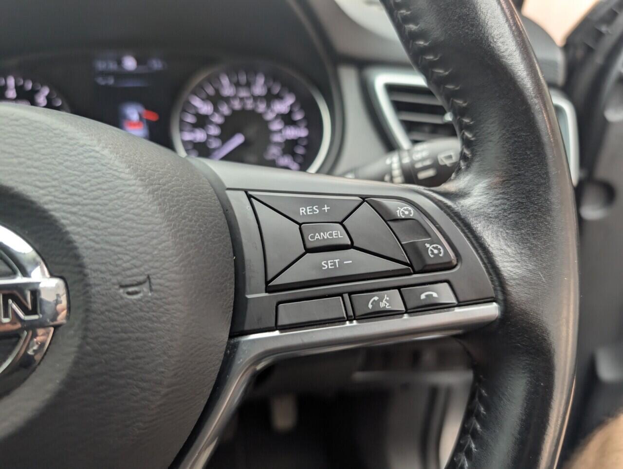 Used Nissan Qashqai 2017 for sale - 76472235: Photo 20